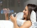 Apakah Minum Air Putih Sebelum Tidur Itu Sehat? Simak Penjelasannya Disini